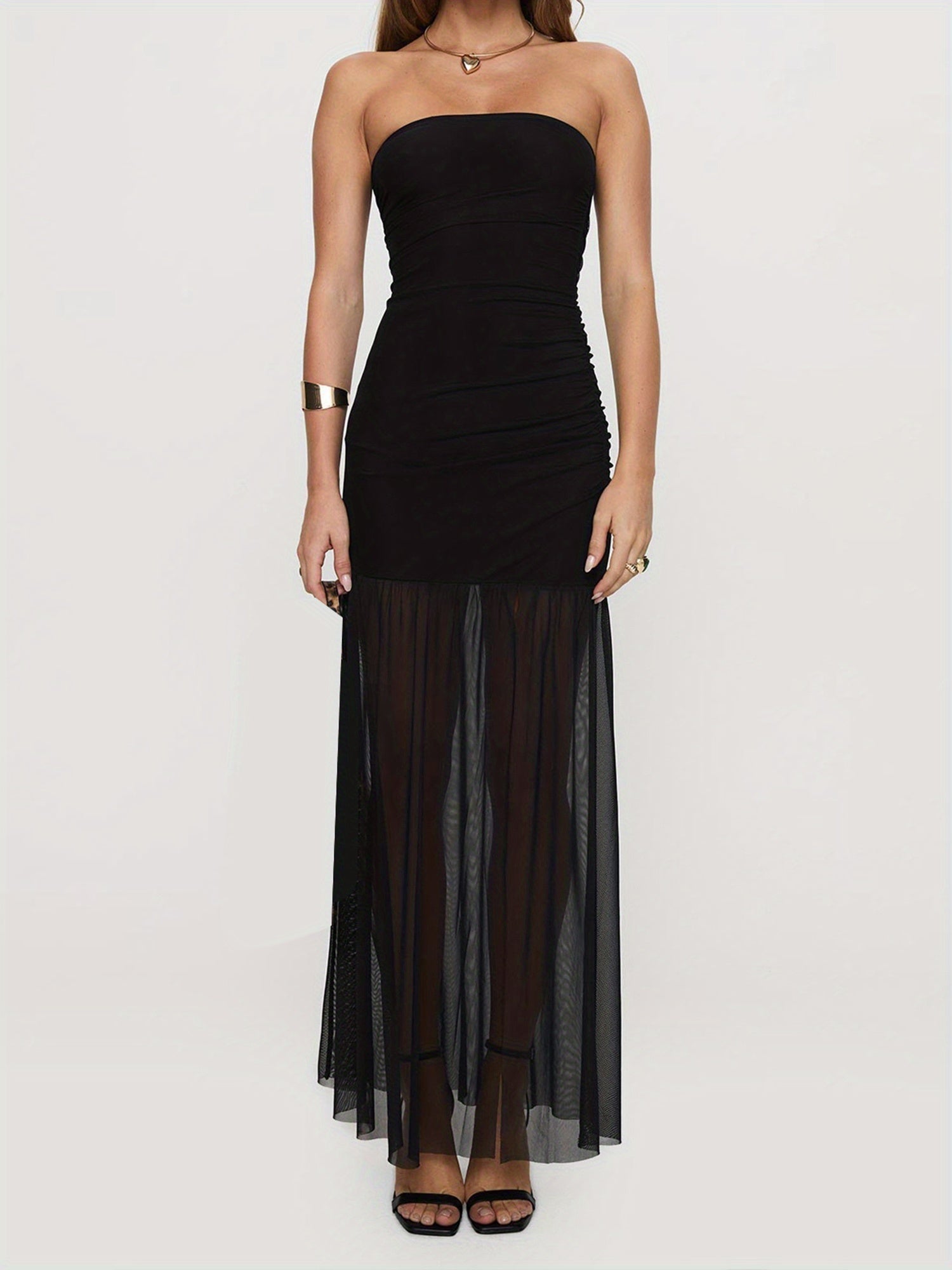 Elegant Off - Shoulder Minimalist Evening Dress - GlowéElegant Off - Shoulder Minimalist Evening DressGlowéDresses