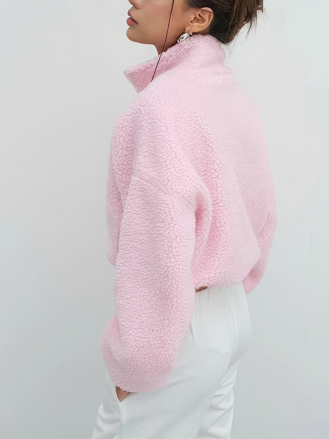 Soft Pink Oversized Knit Sweater with Full Zipper - GlowéSoft Pink Oversized Knit Sweater with Full ZipperGlowéClothing